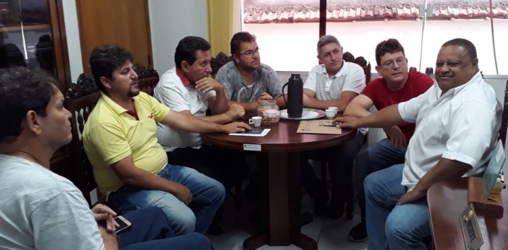 Visita do Prefeito em exercício à Câmara Municipal de Muzambinho