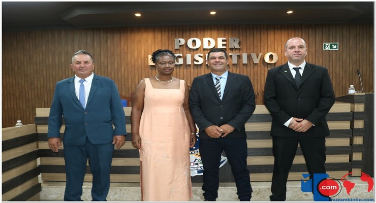 Mesa diretora da Câmara Municipal
